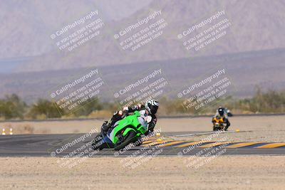 media/Dec-09-2023-SoCal Trackdays (Sat) [[76a8ac2686]]/Turn 4 Set 2 (1130am)/